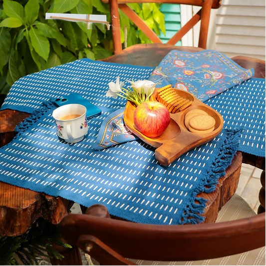 Choosing the Best Handwoven Textiles for a Stylish Dining Experience