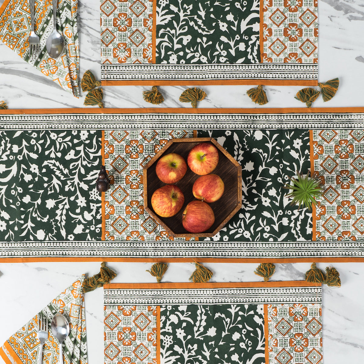 SAROJ - Galleria Gultex