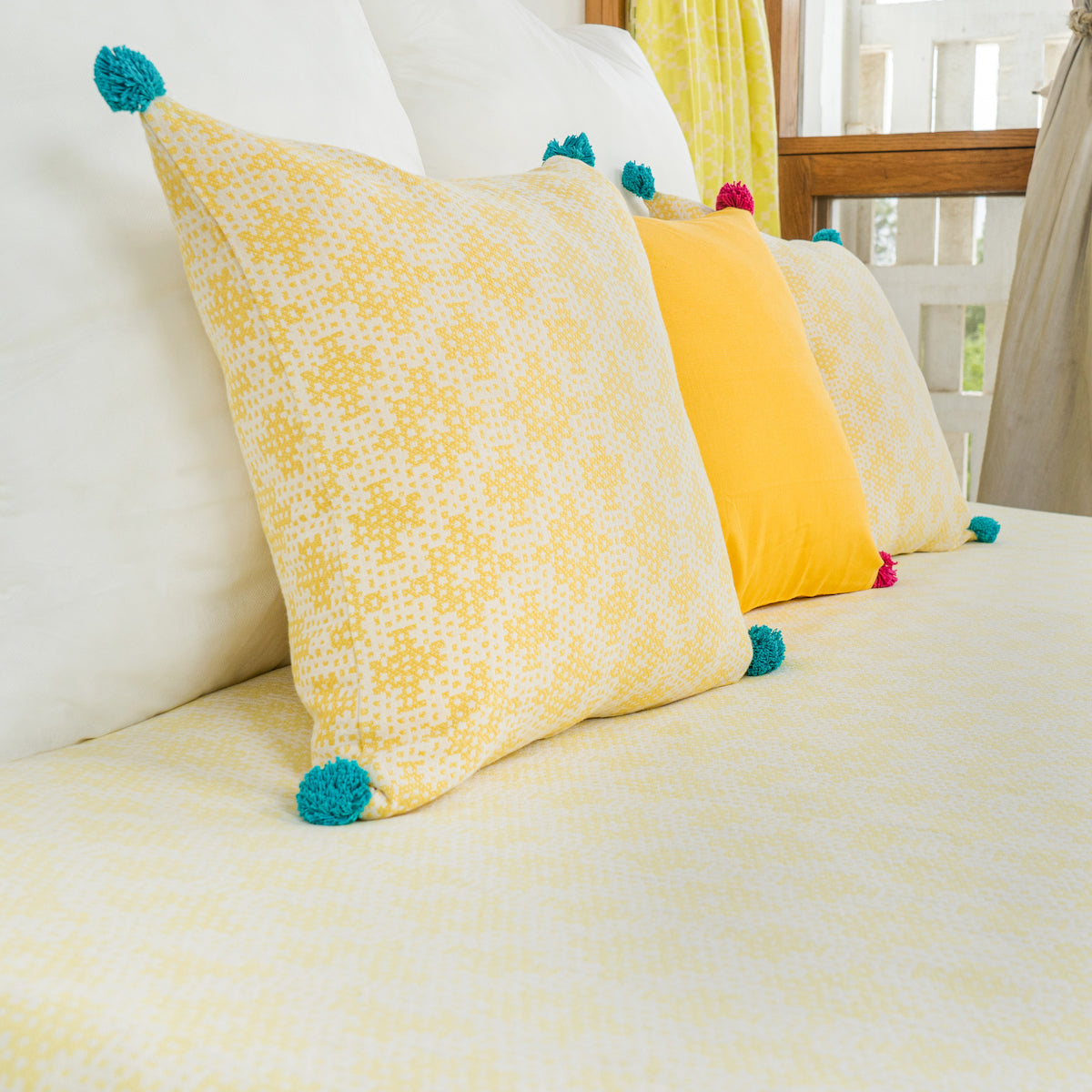 MONOCHROME - Galleria Gultex