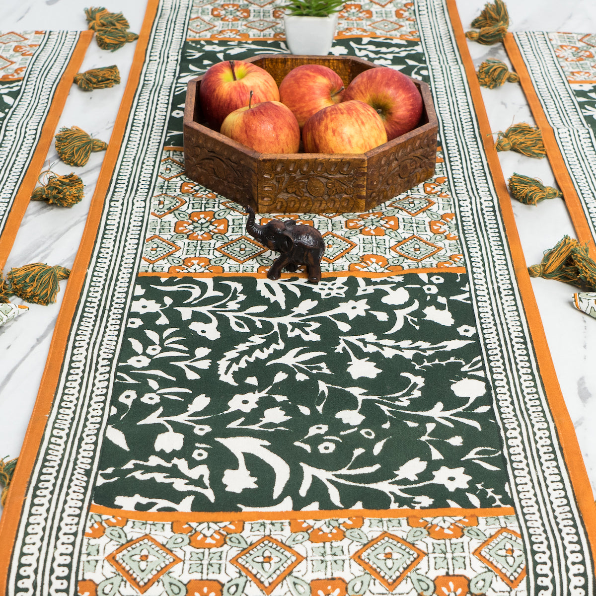 SAROJ - Galleria Gultex