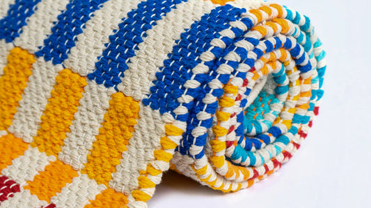 Modern Rugs in Pakistan That Instantly Upgrade Your Living Room