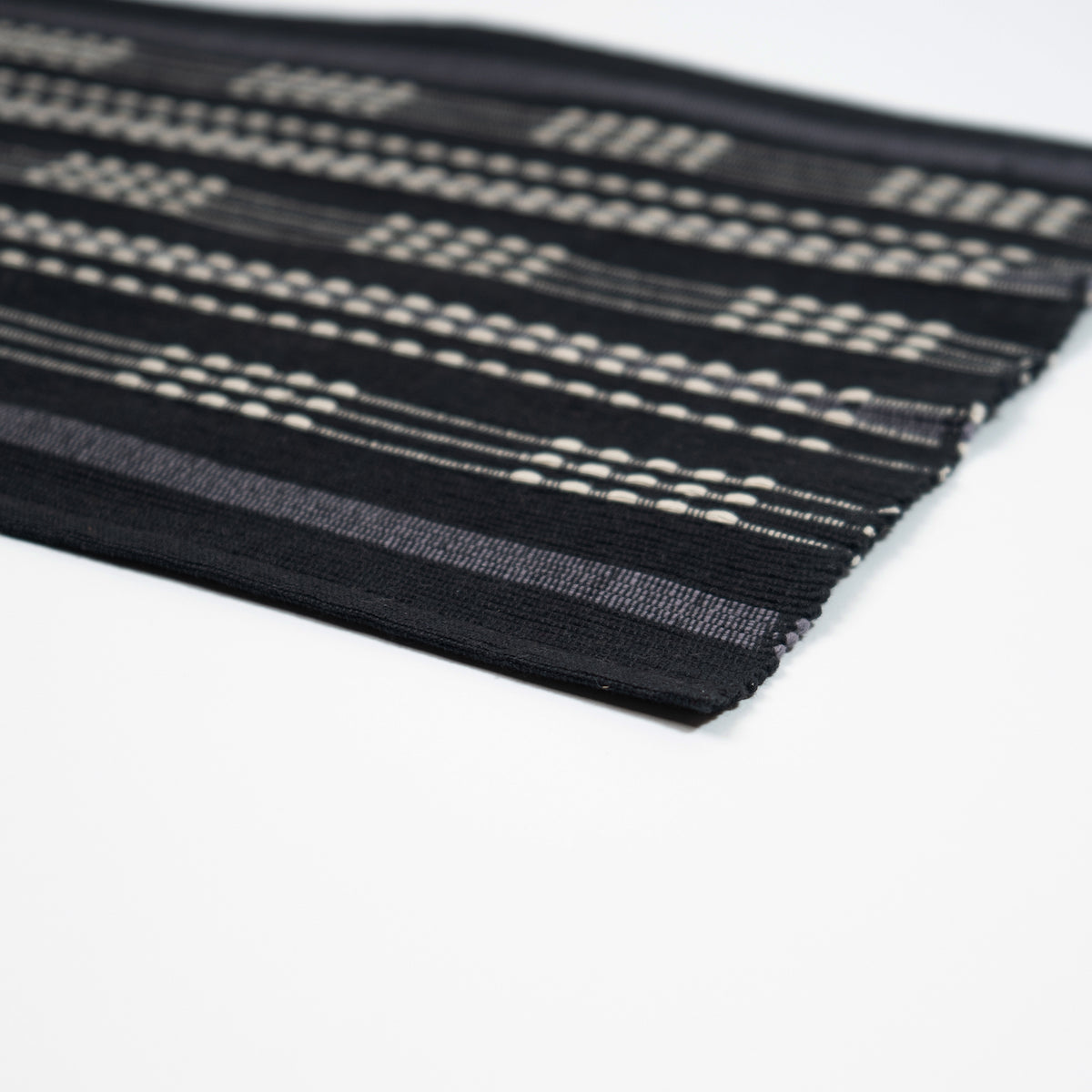 EMAAN STRIPED PLACEMAT