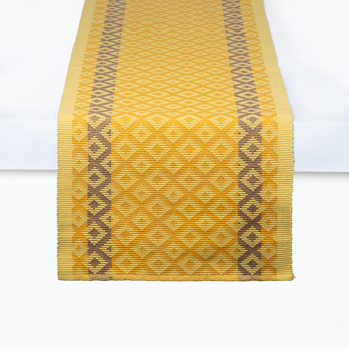IKAT CLASSIC RUNNER